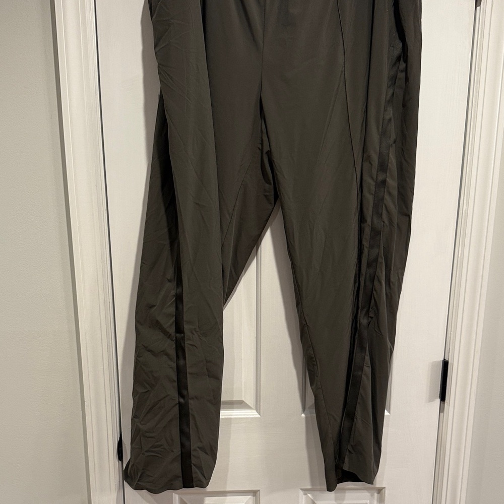 Athleta Nolita Wide Leg Pants in Olive